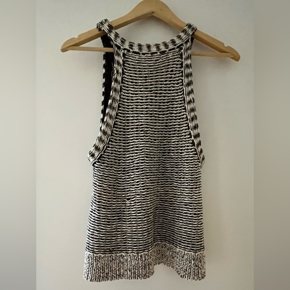 Silence + Noise Maria Sweater Tank in size L - Picture 4 of 12